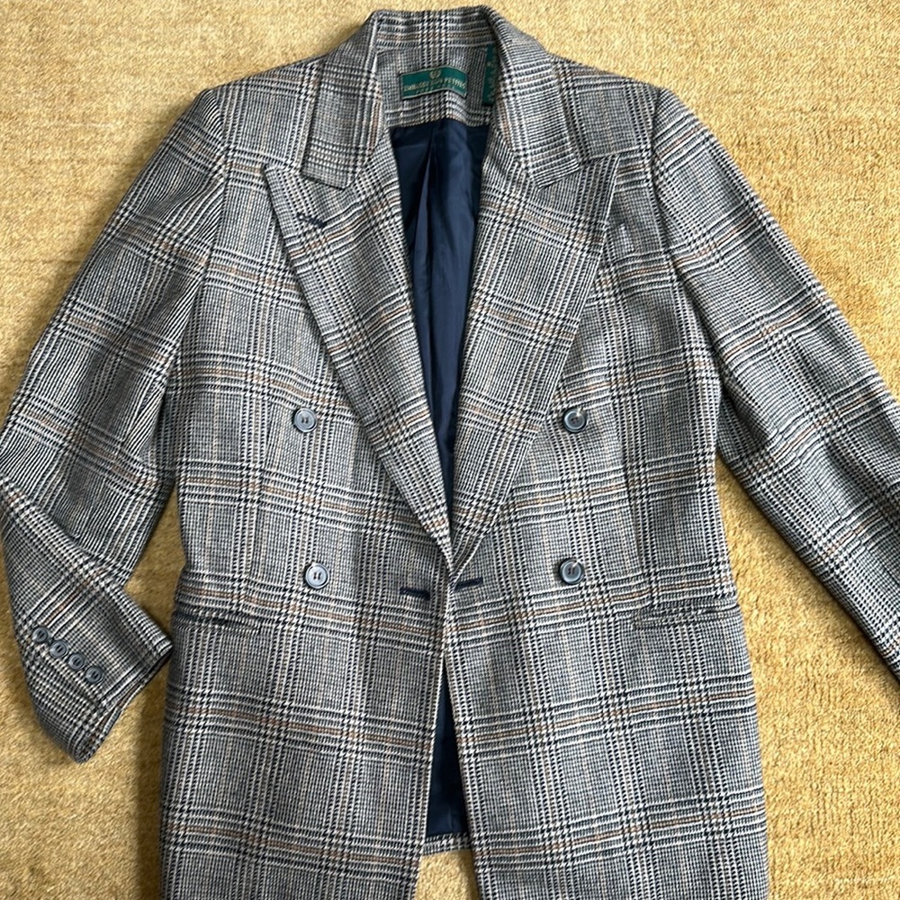 Embassy row Petites pure wool size 8 jacket